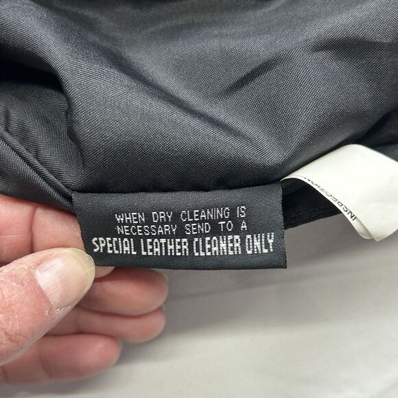 Wilsons Leather Vest Men's M Black Pockets Cinch Biker Motorcycle Y2K 90s - Picture 7 of 8